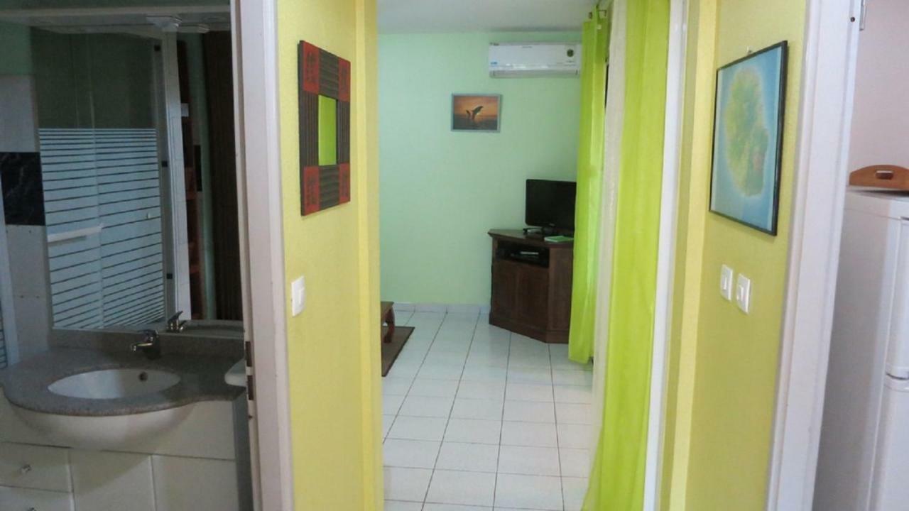 Baliste Jardin De Corail Apartment Saint-Gilles Les Bains Exterior photo